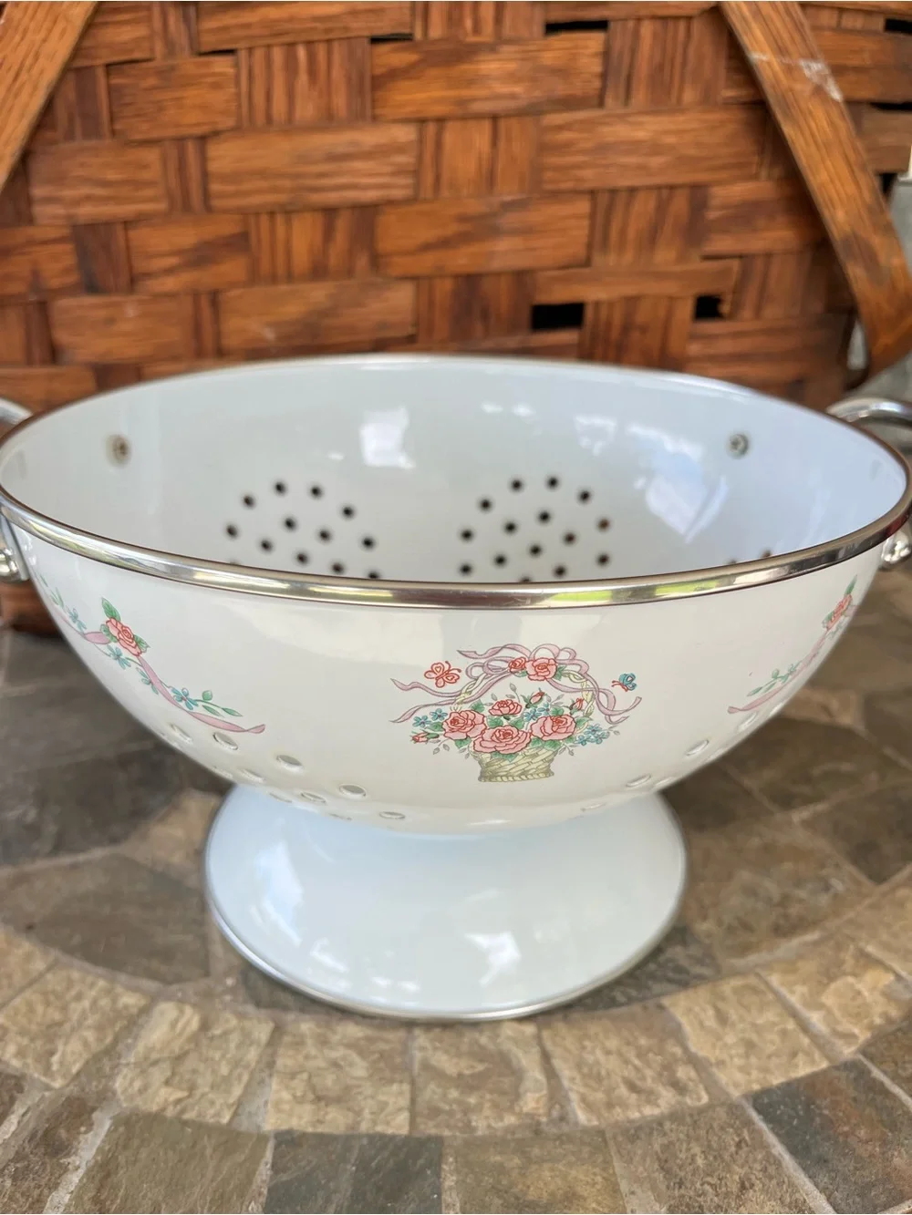 Interpur vintage white